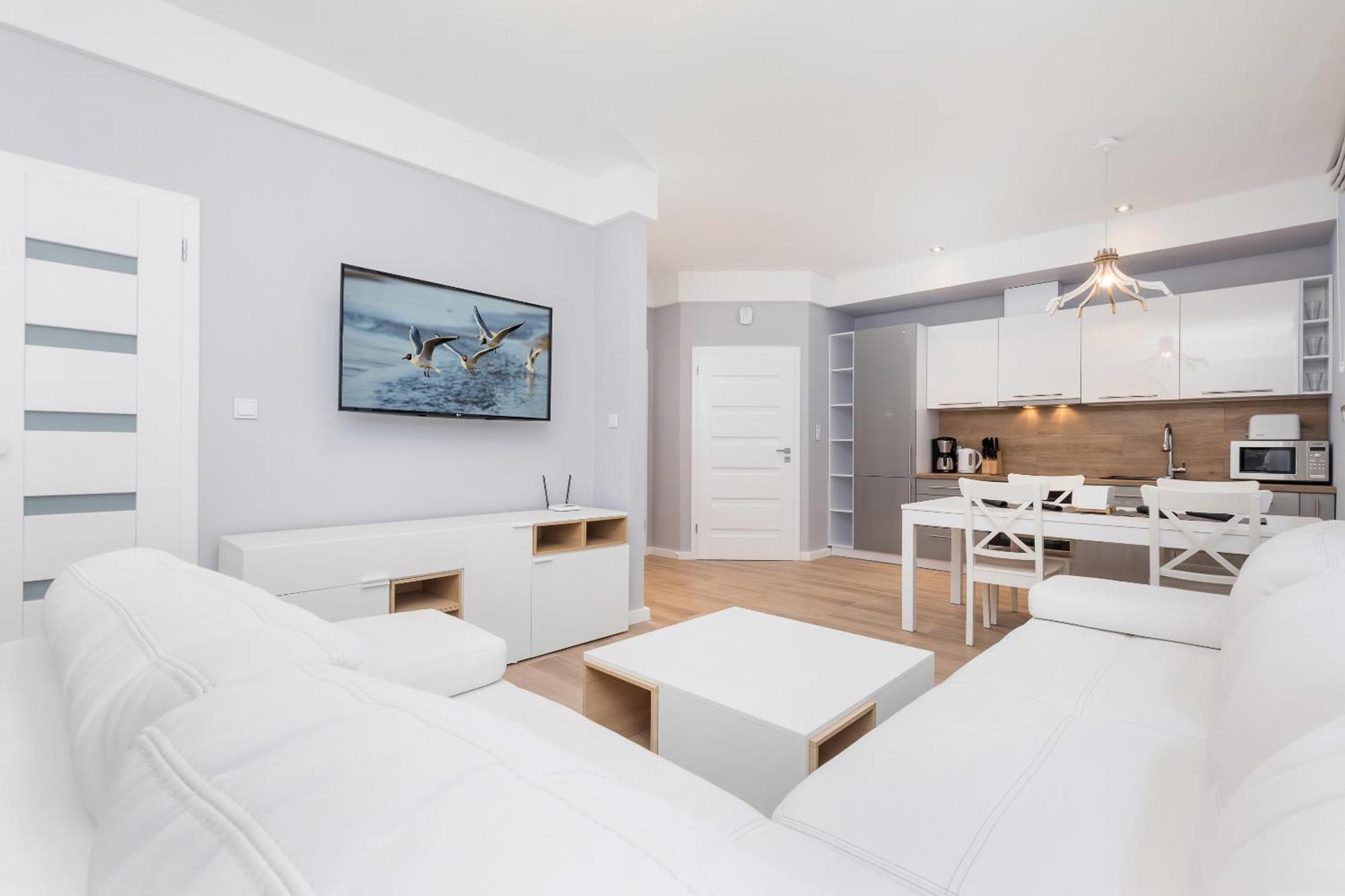 Underground Apartment In A Lux Holiday House Posejdon By Renters Prestige Kołczewo Buitenkant foto